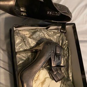 Yasmin MPS silver heels